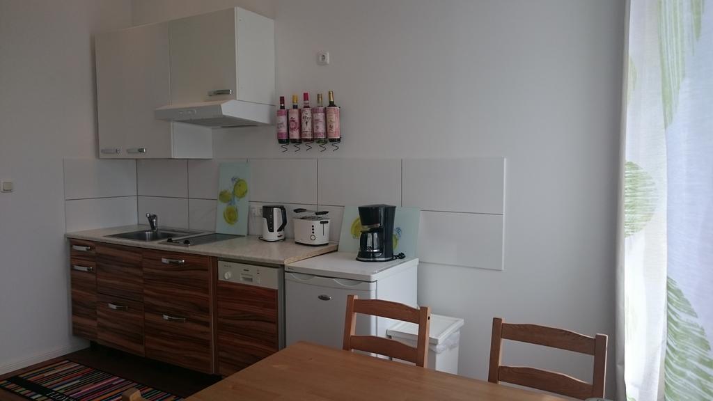 Studio Apartment Niemetzstr 51 Berlín Exteriér fotografie