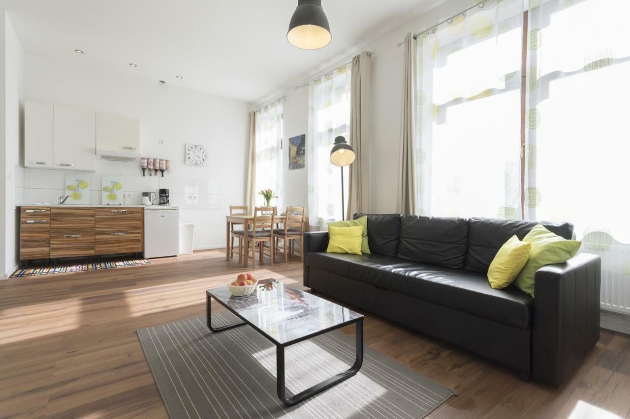 Studio Apartment Niemetzstr 51 Berlín Exteriér fotografie