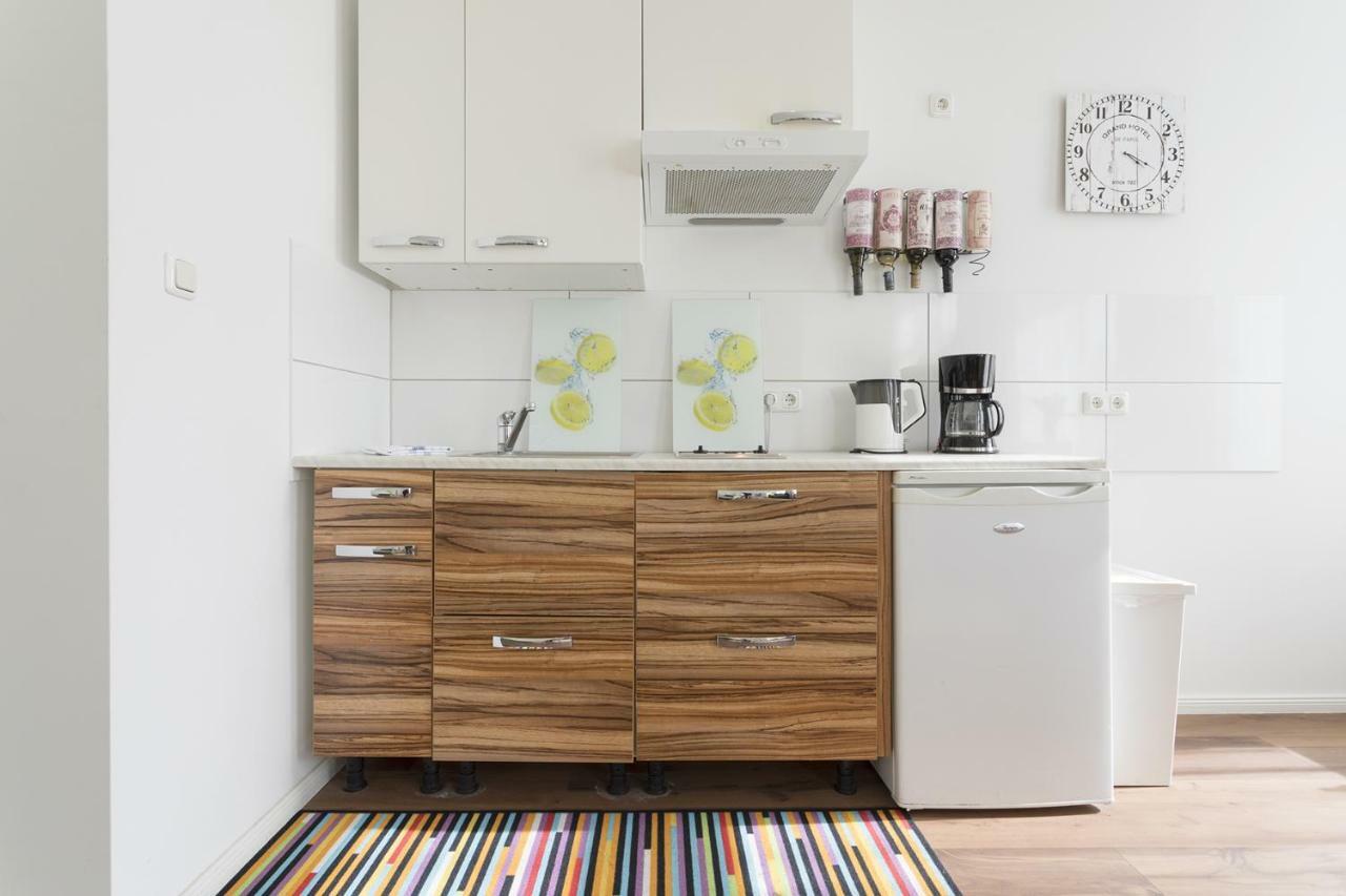 Studio Apartment Niemetzstr 51 Berlín Exteriér fotografie