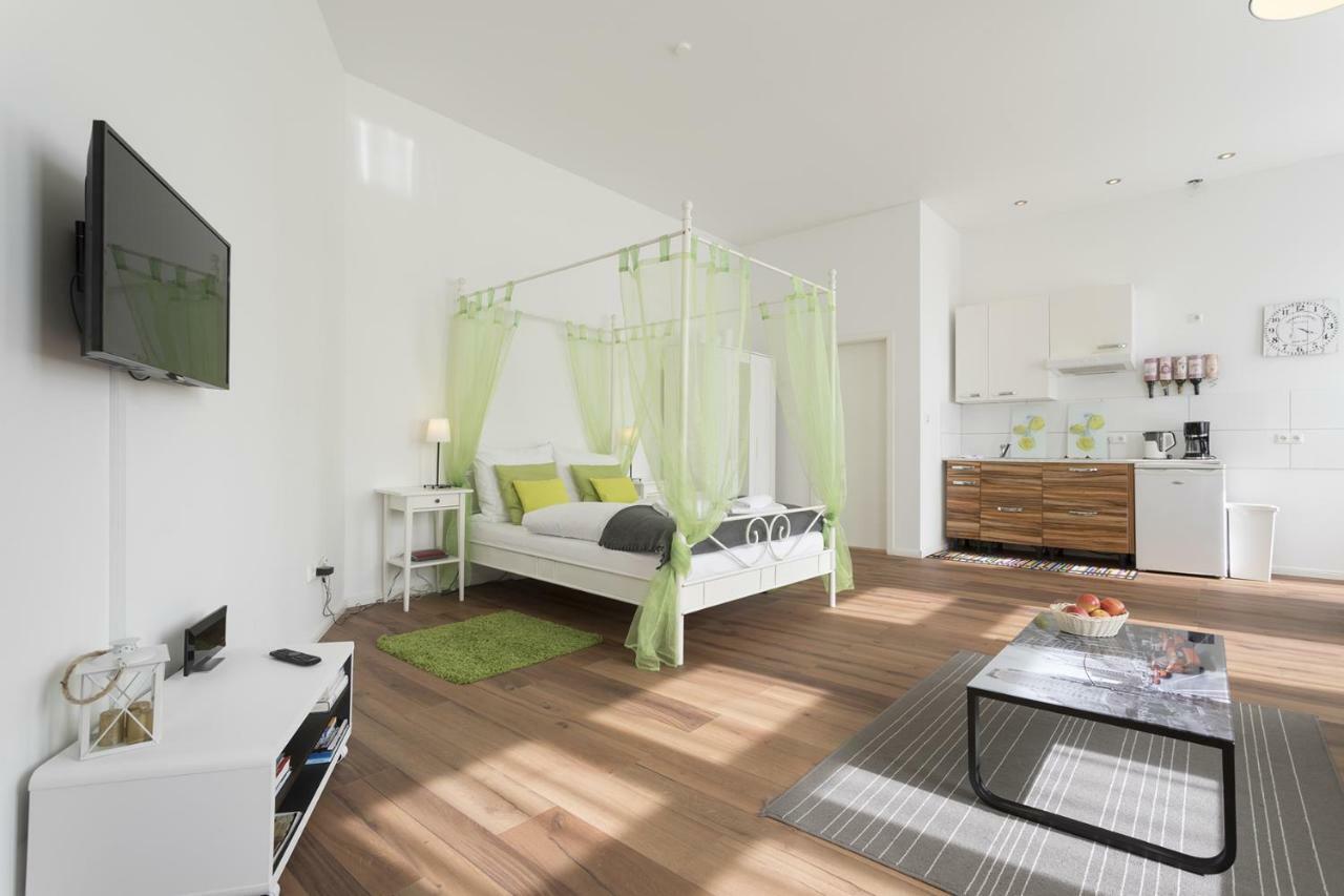 Studio Apartment Niemetzstr 51 Berlín Exteriér fotografie