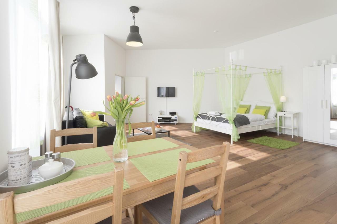 Studio Apartment Niemetzstr 51 Berlín Exteriér fotografie